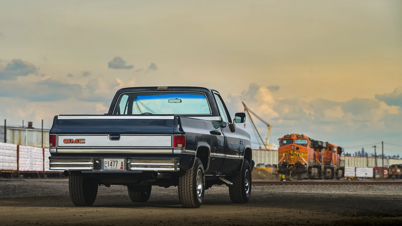 1986 GMC C/K 3rd Gen - Image 17 of 31
