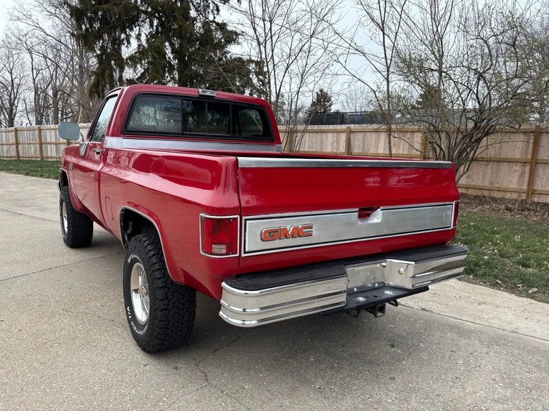 1986 GMC C/K 3rd Gen - Image 6 of 16