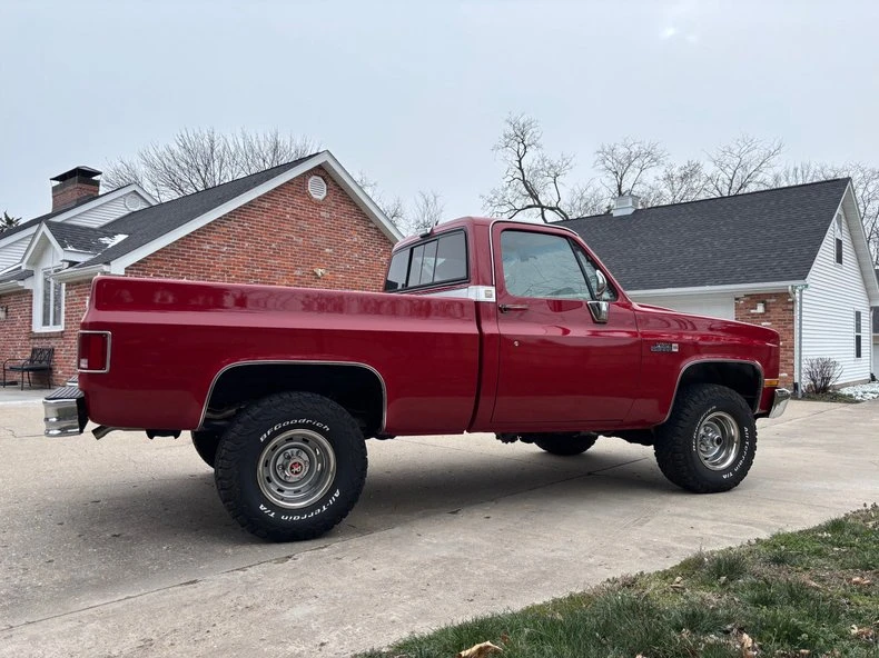 1986 GMC C/K 3rd Gen - Image 5 of 16