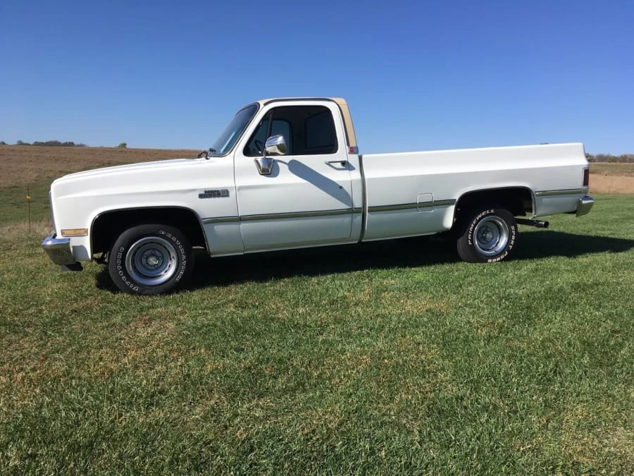 1986 GMC C/K 3rd Gen - Image 2 of 8