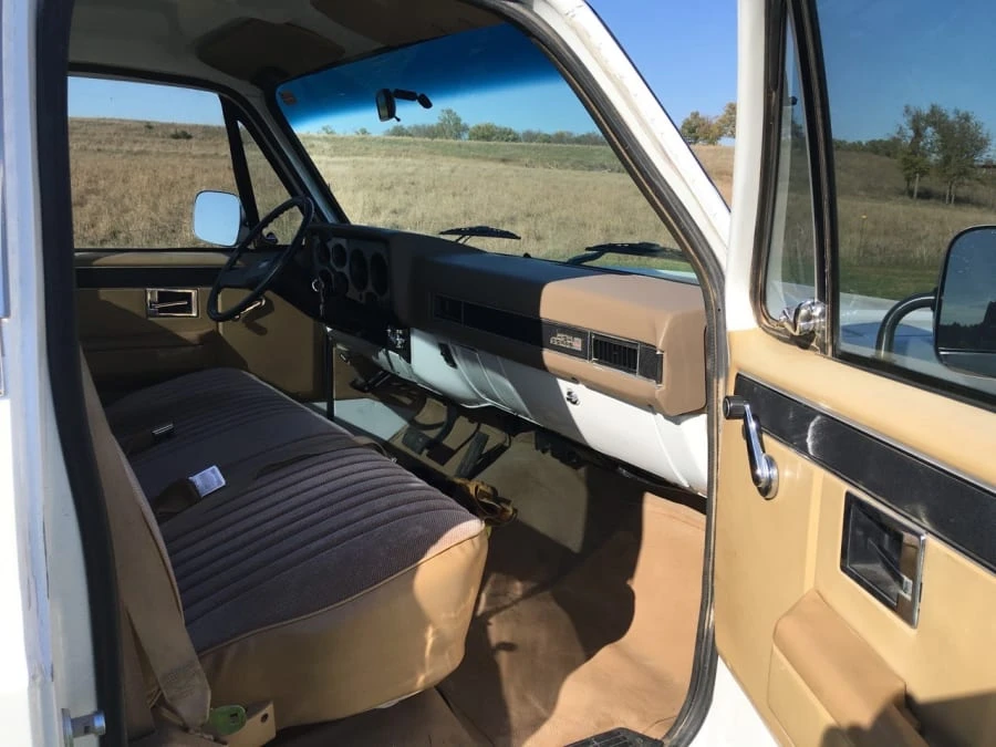 1986 GMC C/K 3rd Gen - Image 8 of 8