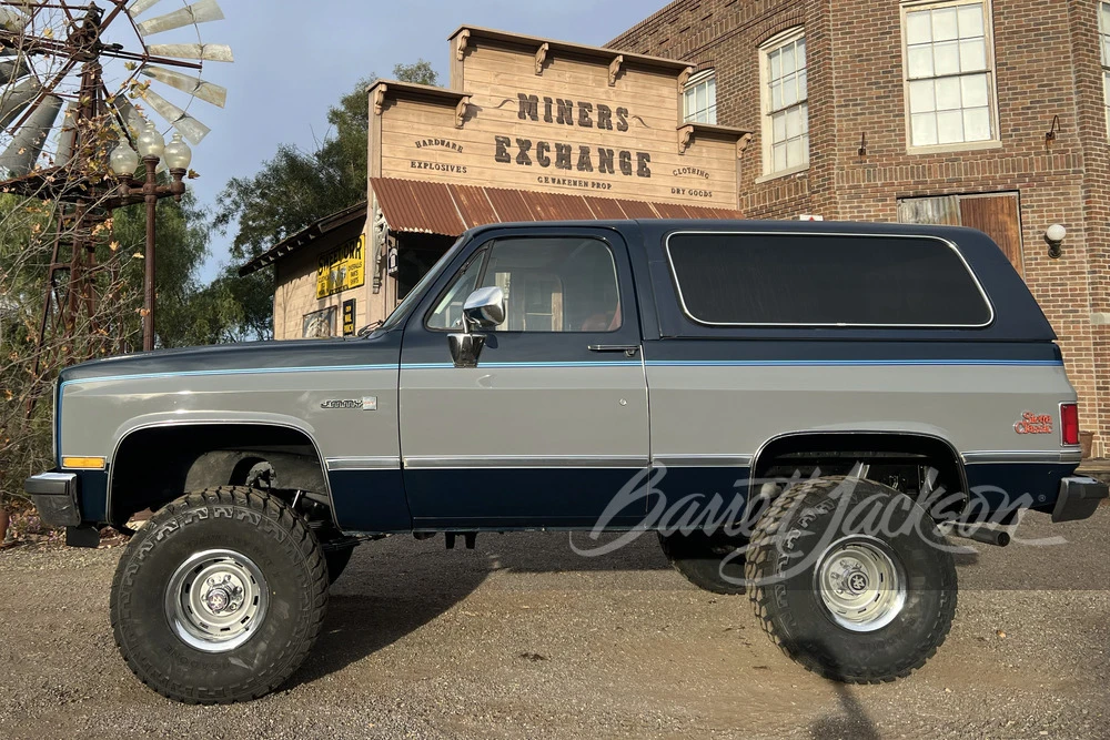 1986 GMC Jimmy 2nd Gen - Image 5 of 10