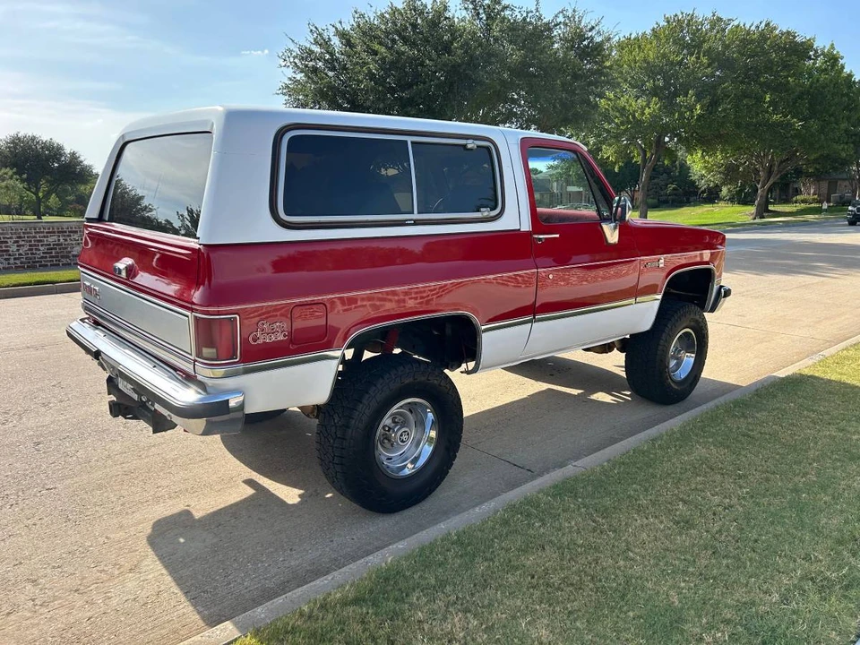 1986 GMC Jimmy 2nd Gen - Image 5 of 17