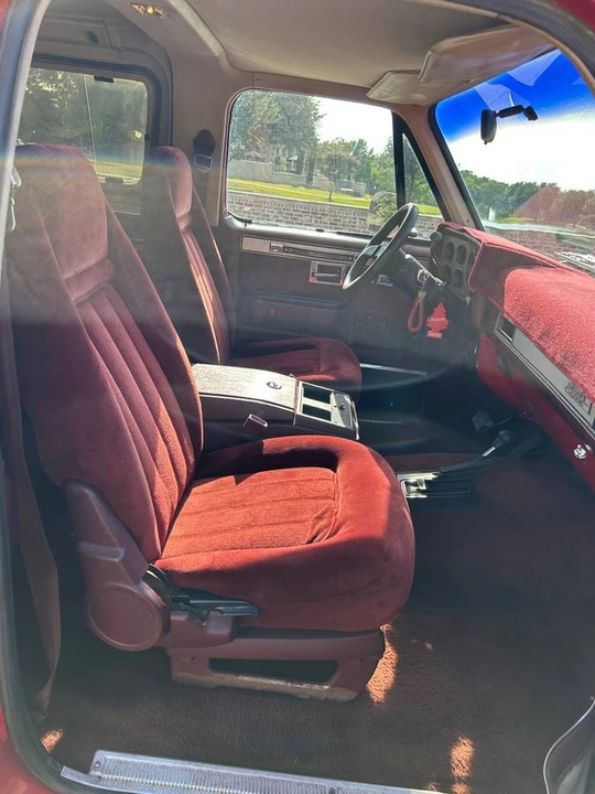 1986 GMC Jimmy 2nd Gen - Image 10 of 17