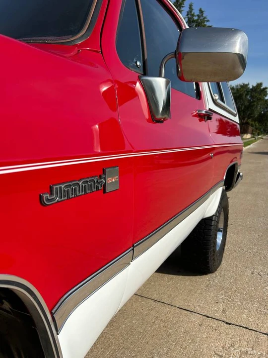 1986 GMC Jimmy 2nd Gen - Image 15 of 17