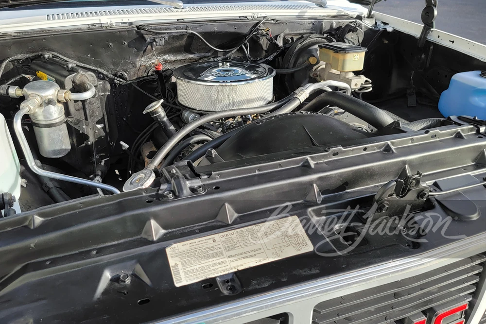 1986 GMC Jimmy 2nd Gen - Image 2 of 5