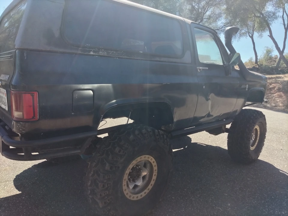 1986 GMC Jimmy 2nd Gen - Image 11 of 22