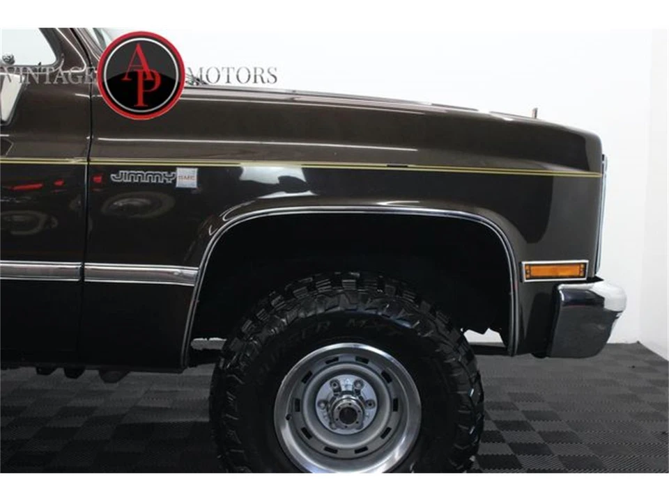 1986 GMC Jimmy 2nd Gen - Image 29 of 31