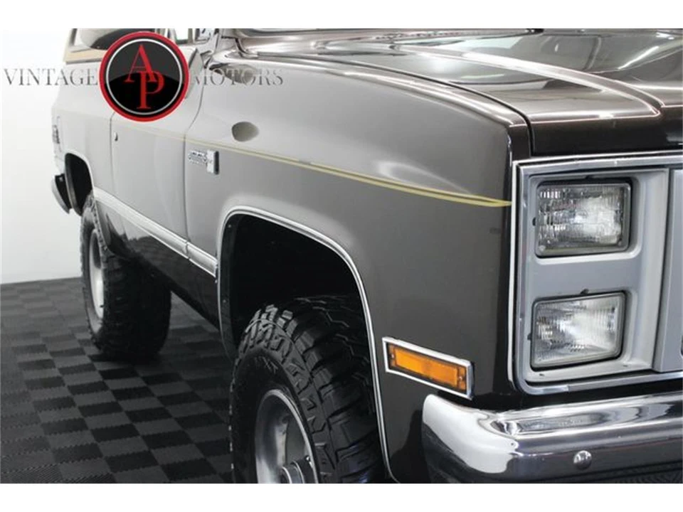 1986 GMC Jimmy 2nd Gen - Image 31 of 31