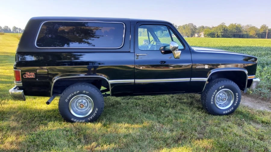 1986 GMC Jimmy 2nd Gen - Image 3 of 10