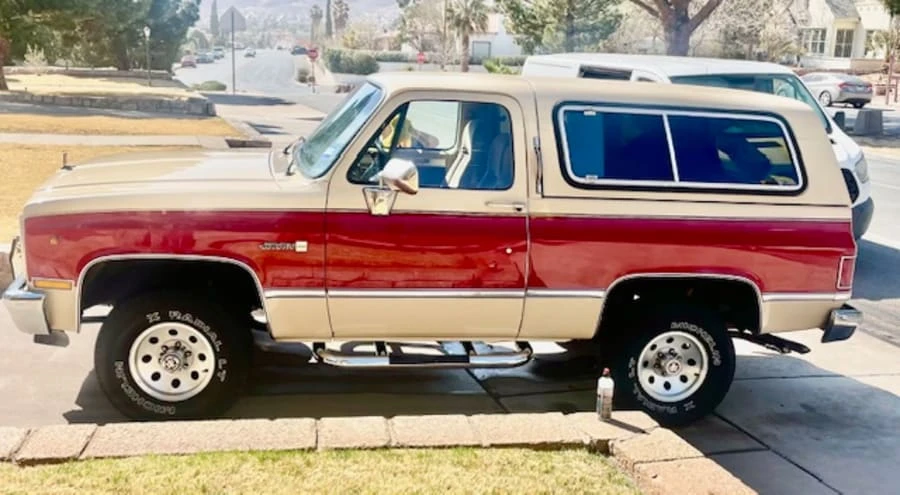 1986 GMC Jimmy 2nd Gen - Image 2 of 18