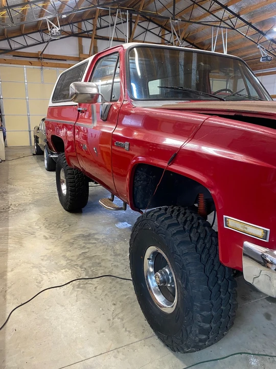 1986 GMC Jimmy 2nd Gen - Image 9 of 16