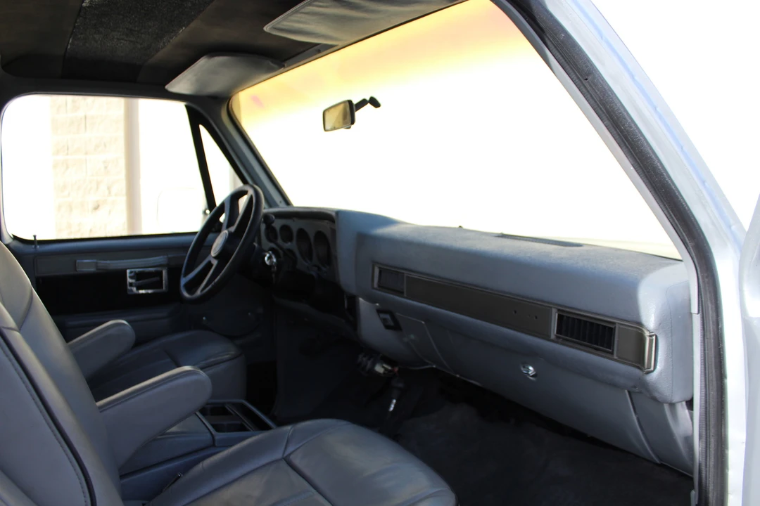 1986 GMC Jimmy 2nd Gen - Image 21 of 31