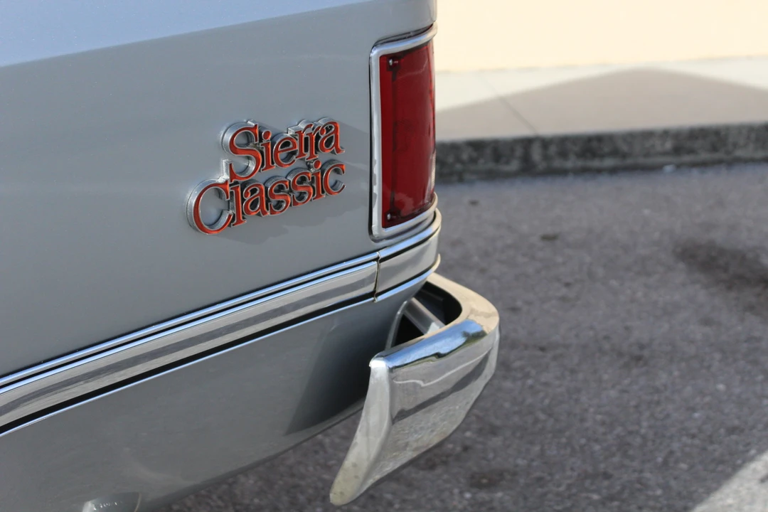 1986 GMC Jimmy 2nd Gen - Image 12 of 31