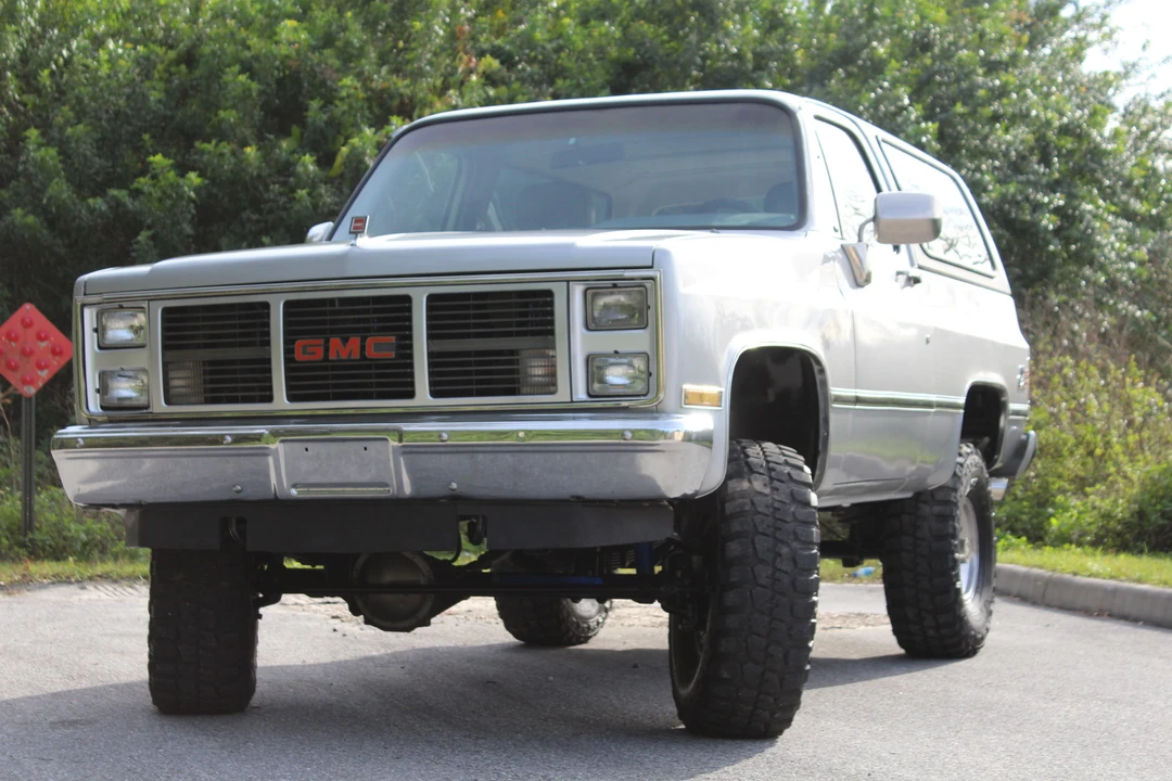 1986 GMC Jimmy 2nd Gen - Image 4 of 31