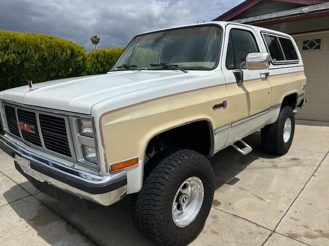 1986 GMC Jimmy 2nd Gen - Image 2 of 24
