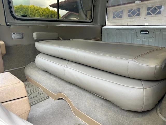 1986 GMC Jimmy 2nd Gen - Image 16 of 24
