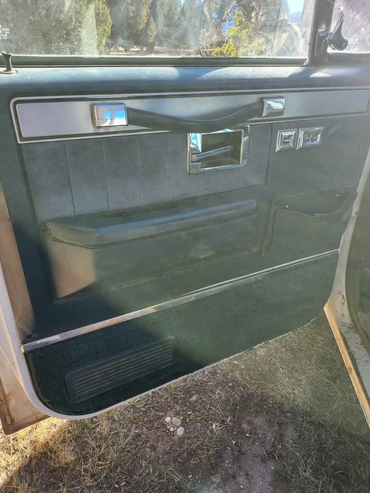 1986 GMC Jimmy 2nd Gen - Image 7 of 7