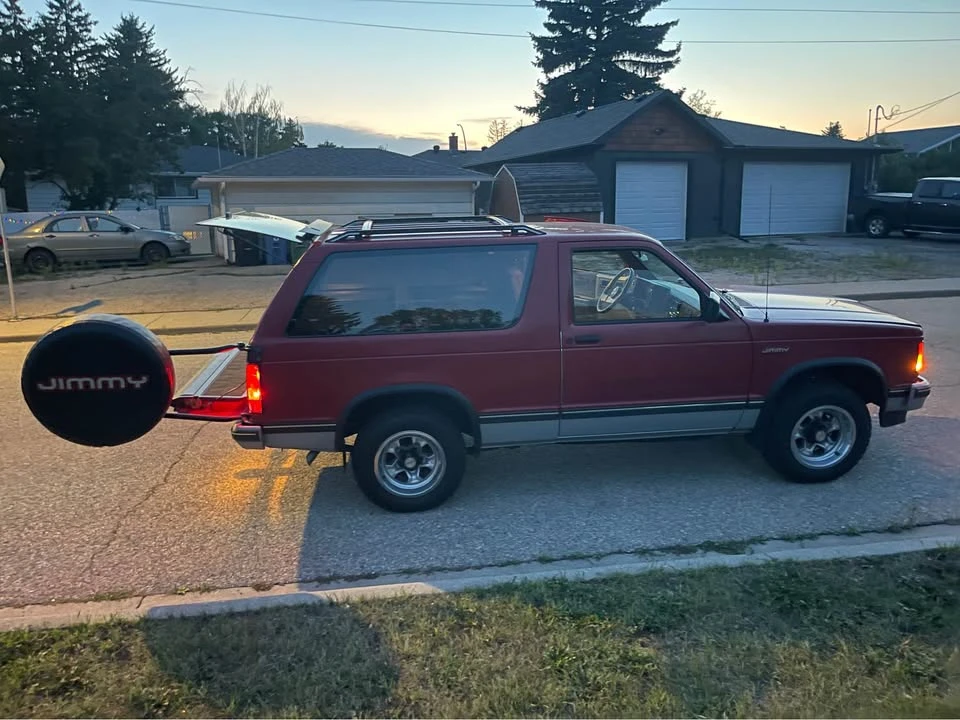 1986 GMC Jimmy 2nd Gen - Image 5 of 20