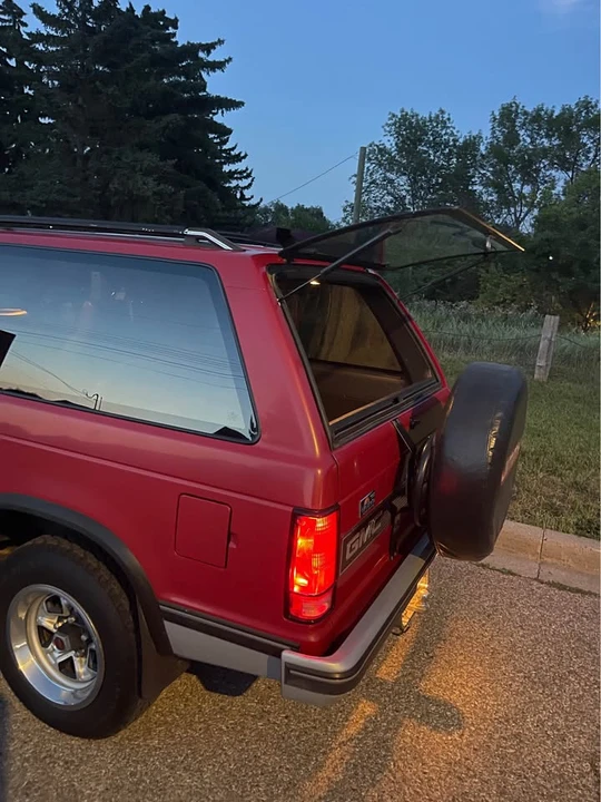 1986 GMC Jimmy 2nd Gen - Image 14 of 20