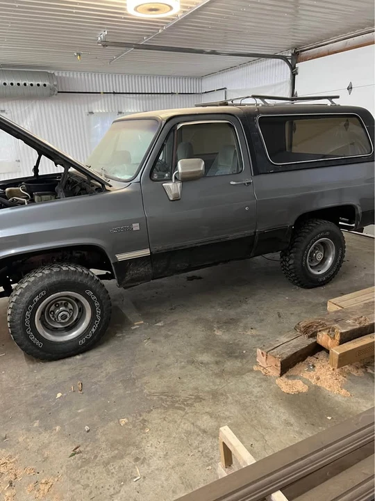 1986 GMC Jimmy 2nd Gen - Image 3 of 7