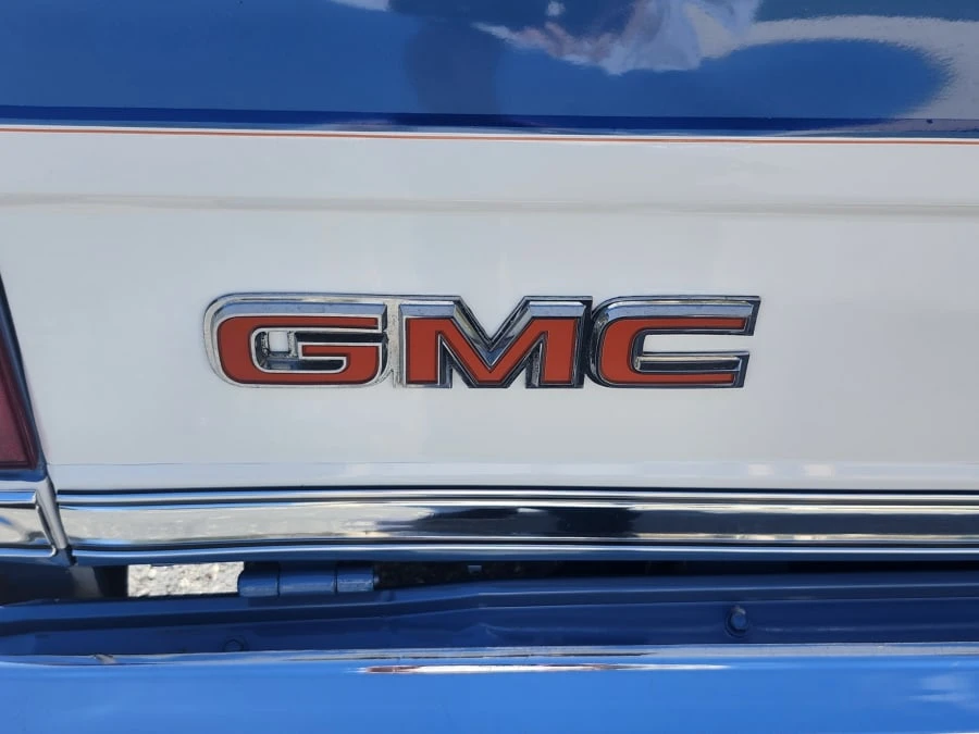 1986 GMC Jimmy 2nd Gen - Image 8 of 20