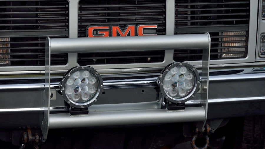 1986 GMC Jimmy 2nd Gen - Image 11 of 12