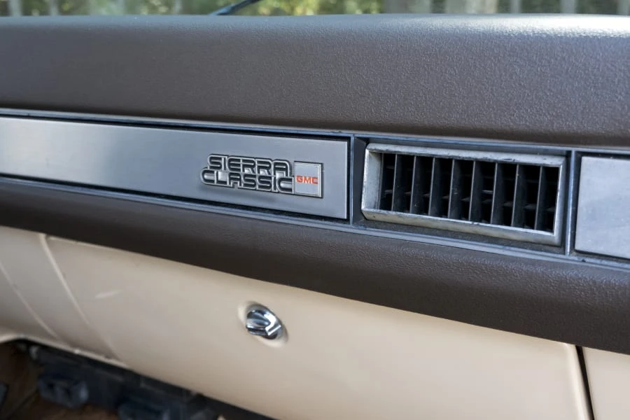 1986 GMC Jimmy 2nd Gen - Image 23 of 26