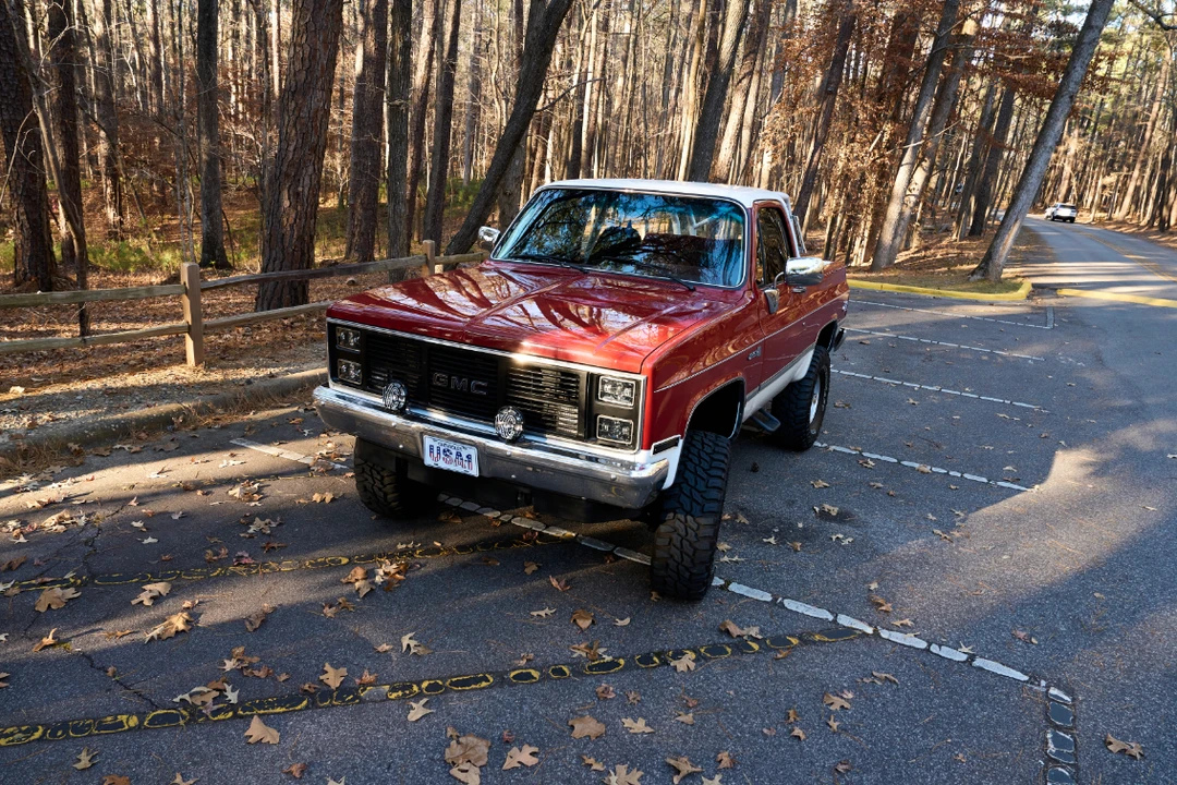 1986 GMC Jimmy 2nd Gen - Image 11 of 31