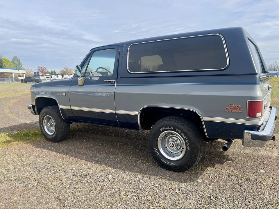 1986 GMC Jimmy 2nd Gen - Image 10 of 31