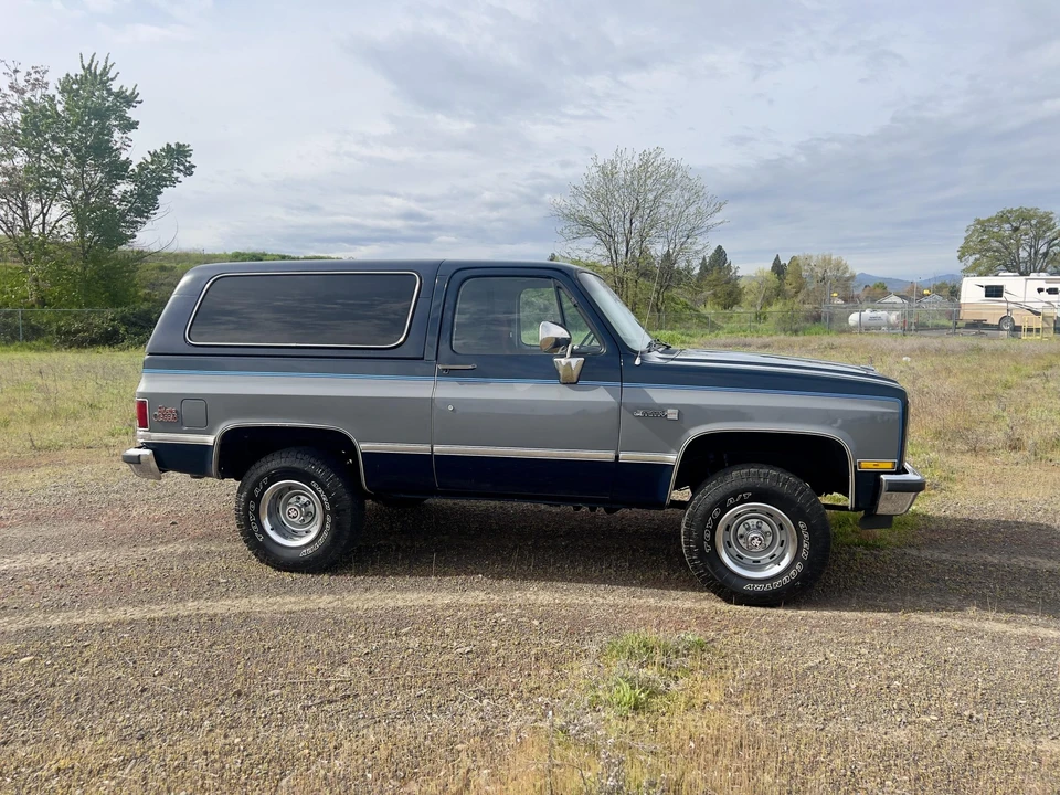 1986 GMC Jimmy 2nd Gen - Image 22 of 31