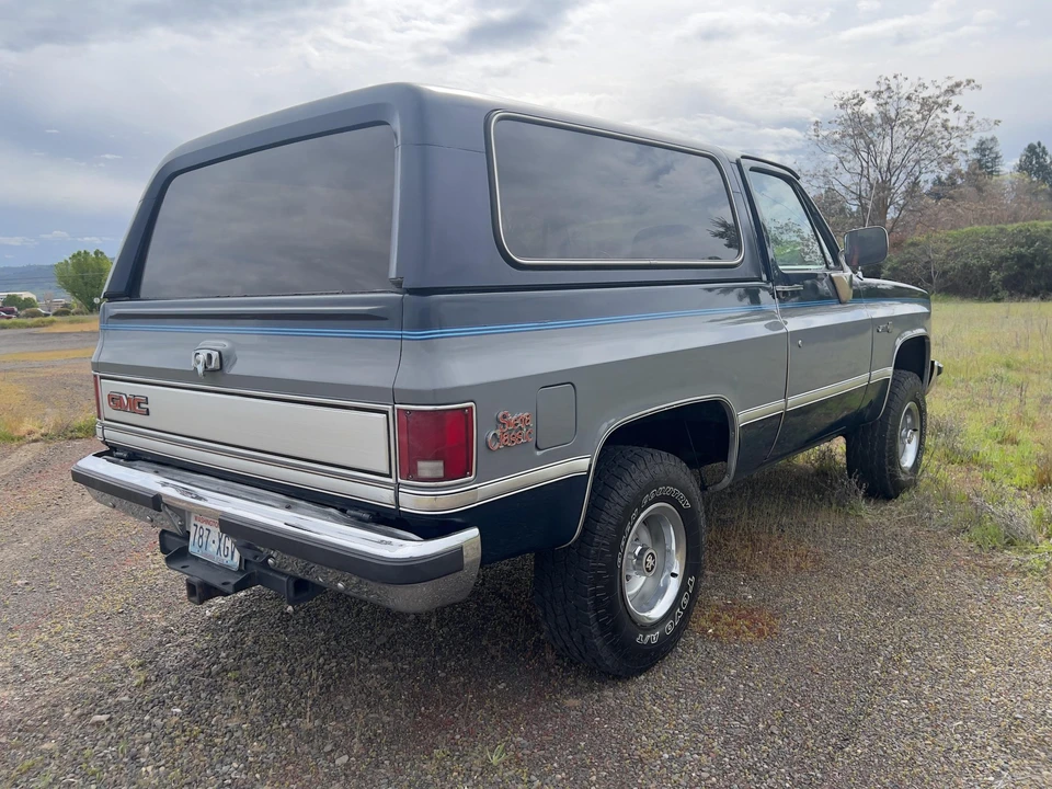 1986 GMC Jimmy 2nd Gen - Image 16 of 31