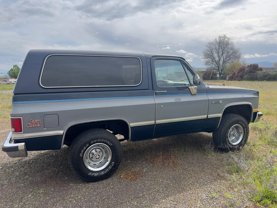1986 GMC Jimmy 2nd Gen - Image 21 of 31