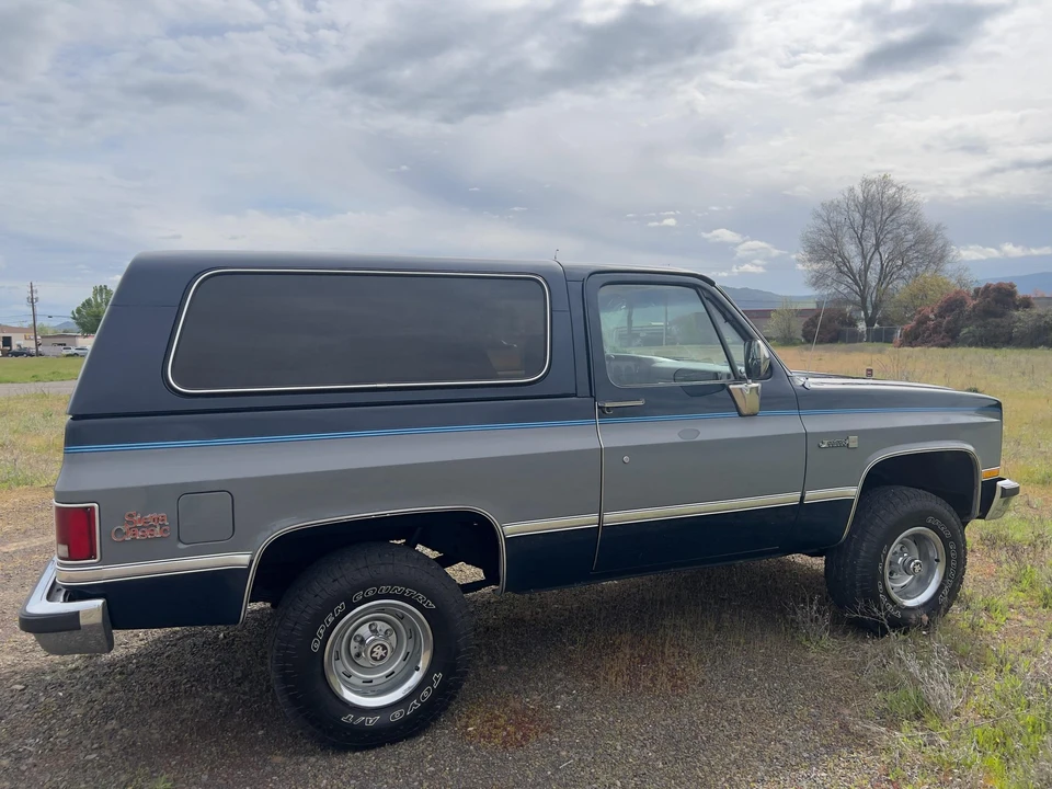 1986 GMC Jimmy 2nd Gen - Image 20 of 31