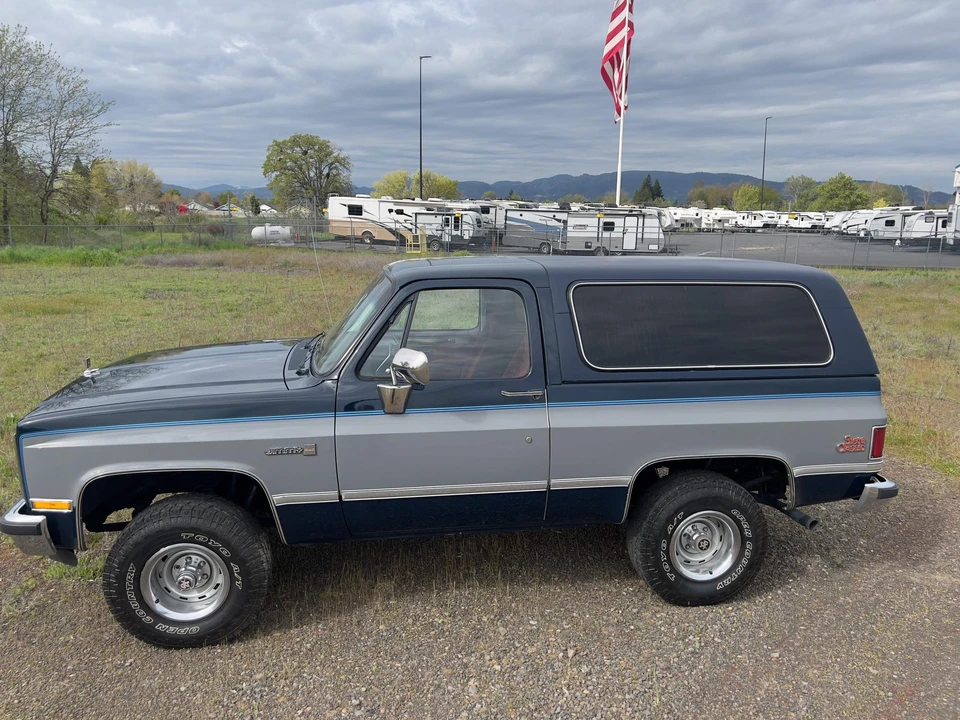 1986 GMC Jimmy 2nd Gen - Image 8 of 31