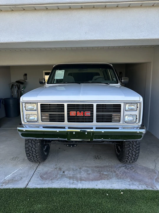 1986 GMC Jimmy 2nd Gen - Image 2 of 31