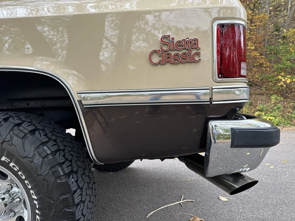 1986 GMC Jimmy 2nd Gen - Image 18 of 31