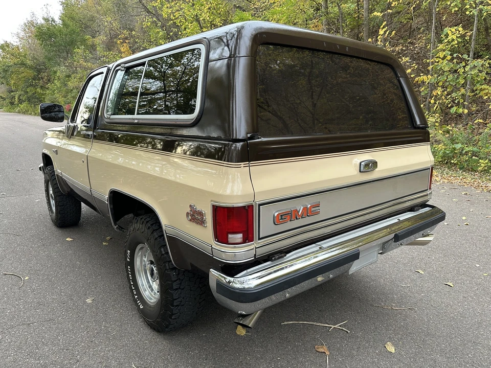 1986 GMC Jimmy 2nd Gen - Image 5 of 31