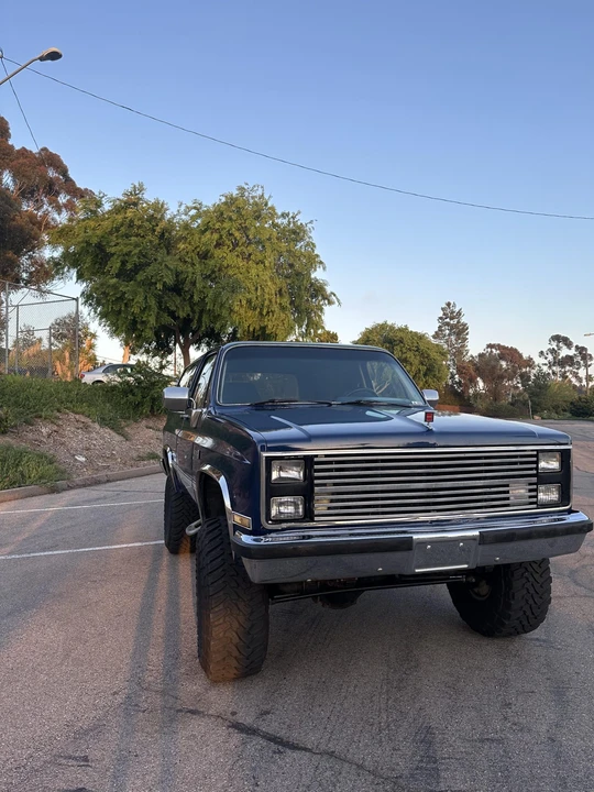 1986 GMC Jimmy 2nd Gen - Image 2 of 31