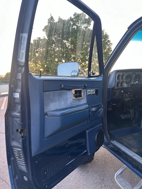 1986 GMC Jimmy 2nd Gen - Image 22 of 31