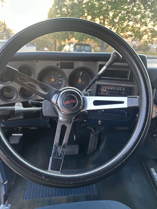 1986 GMC Jimmy 2nd Gen - Image 25 of 31