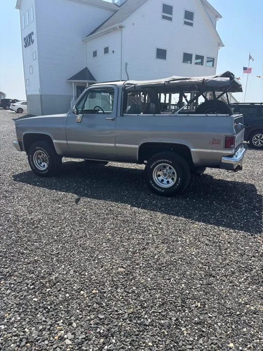 1986 GMC Jimmy 2nd Gen - Image 5 of 8