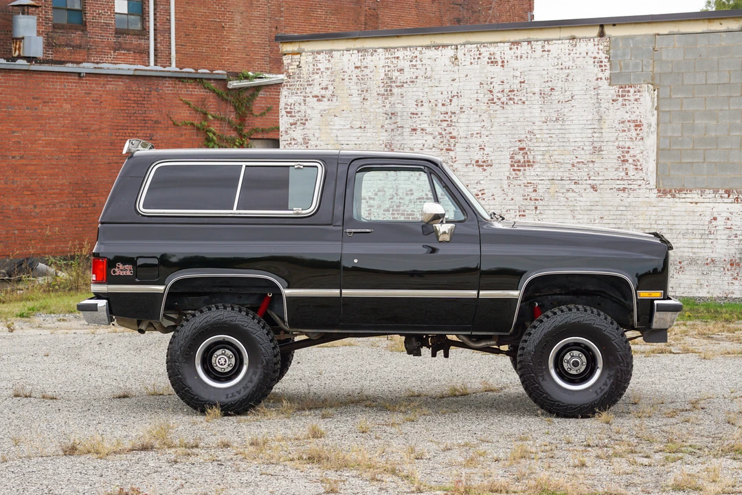 1986 GMC Jimmy 2nd Gen - Image 29 of 31