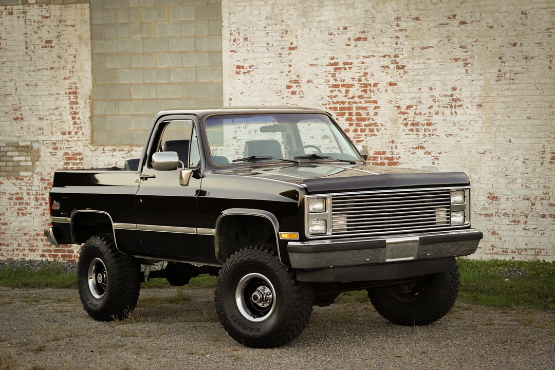 1986 GMC Jimmy 2nd Gen - Image 3 of 31