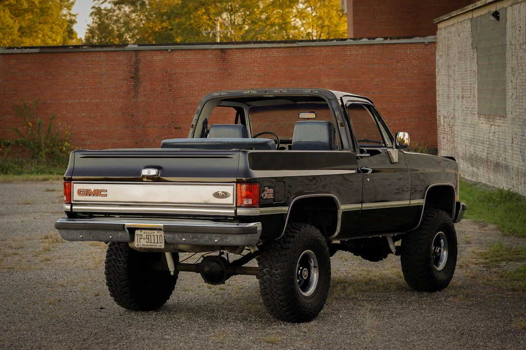 1986 GMC Jimmy 2nd Gen - Image 13 of 31