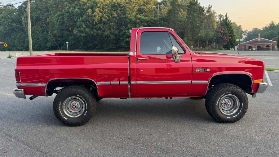 1986 GMC C/K 3rd Gen - Image 2 of 14