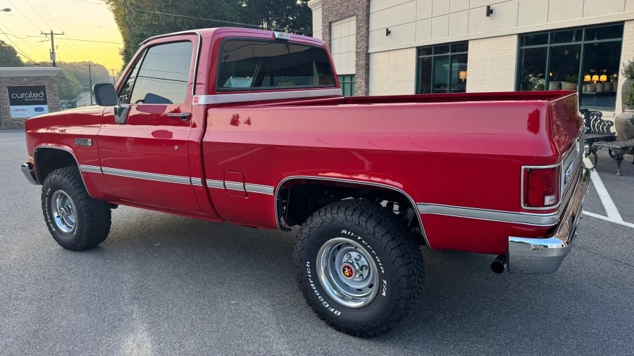 1986 GMC C/K 3rd Gen - Image 7 of 14