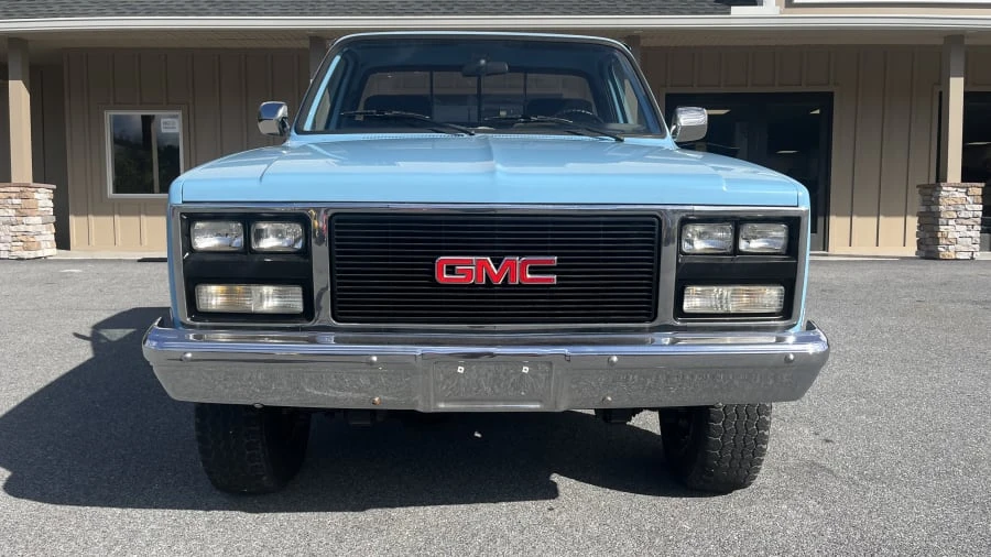 1986 GMC C/K 3rd Gen - Image 4 of 31