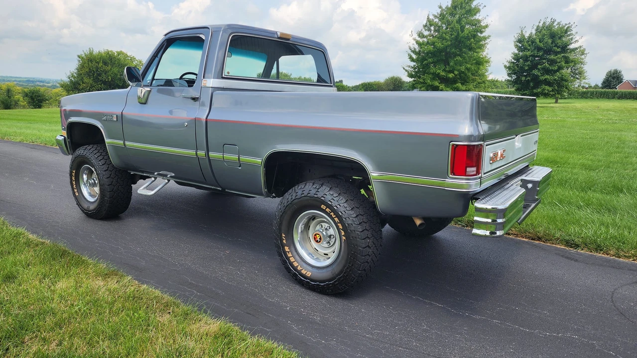 1986 GMC C/K 3rd Gen - Image 26 of 31