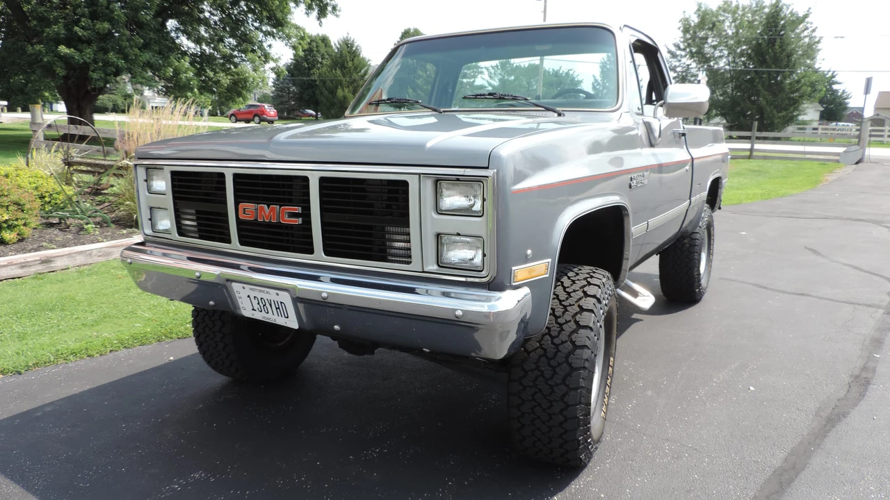 1986 GMC C/K 3rd Gen - Image 8 of 31